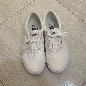 White Vans Size 6.0⚡️